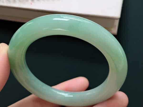 手镯品相区分