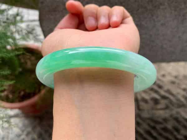玉镯不戴怎么保养