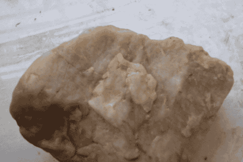 古代石头和玉石有什么区别（石头和玉石的区）