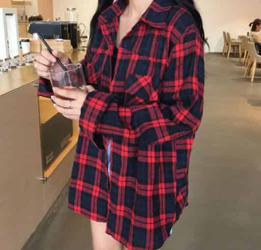 红色格子衬衫搭配