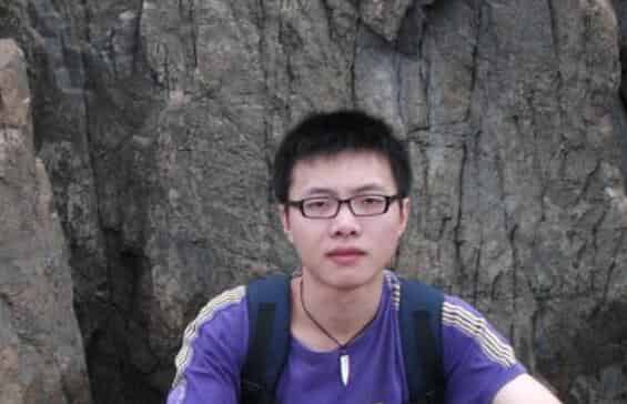 适合圆脸的男生发型有哪些