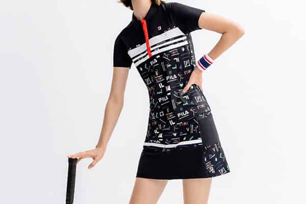 女士polo衫配什么下装