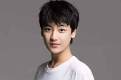 男生长脸短发发型有哪些