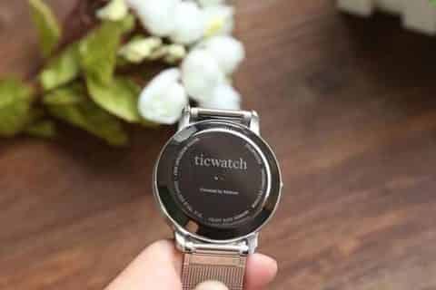 ticwatch和华为哪个好
