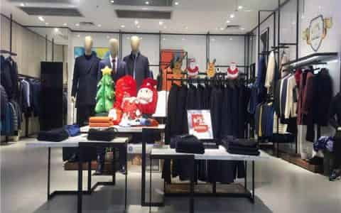 柏朗亚高属于什么档次的服装品牌　　