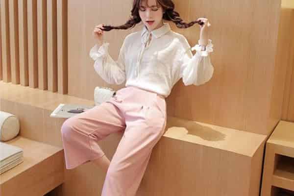 女士polo衫配什么下装