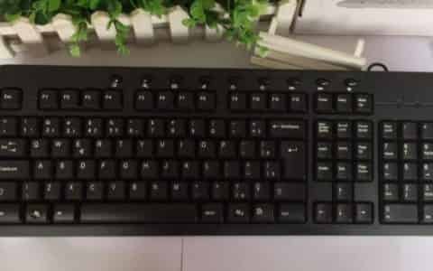 射击游戏键盘什么轴好