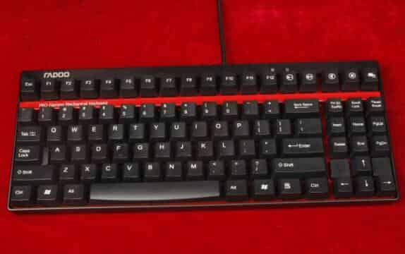 雷柏机械键盘换轴教程