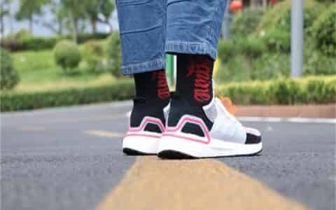 ub19冬天可以穿吗