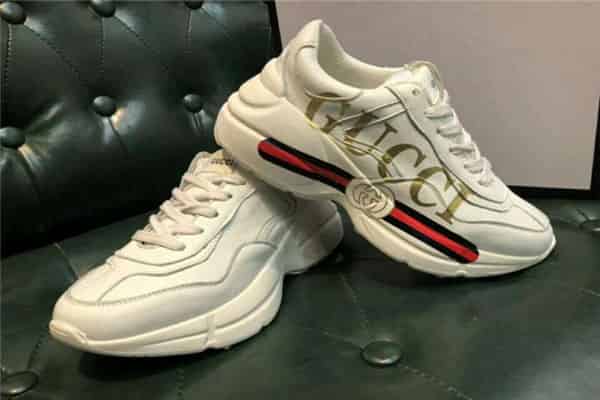 gucci老爹鞋后跟有logo吗