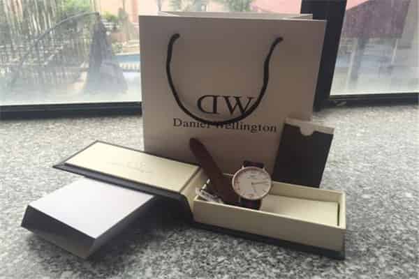 dw手表的寓意故事