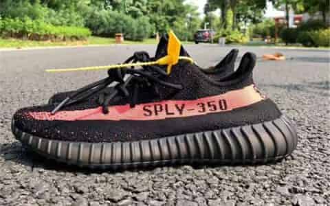 yeezy拼接鞋子会反光吗