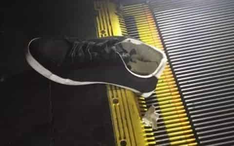 高帮鞋鞋带怎么系不露头