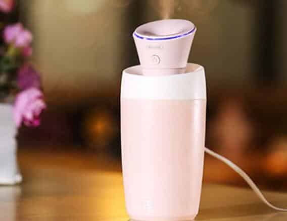 加湿器是不是不能放电器附近