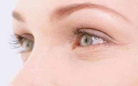 牛油果眼霜超过六个月能用吗?