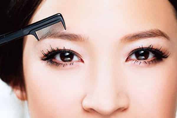 眉笔怎么用