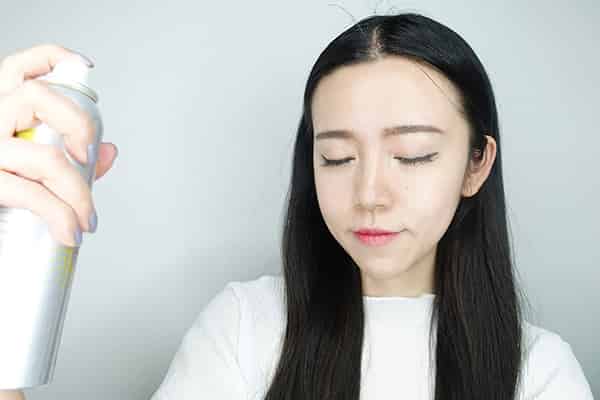 喷雾为什么越喷越干