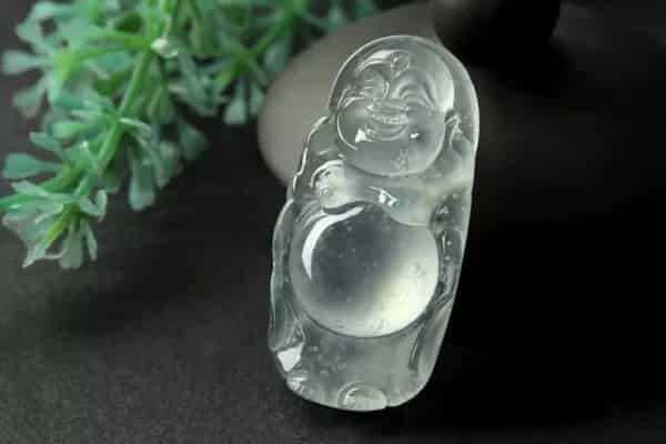 专家解读鉴别翡翠真假的简单办法