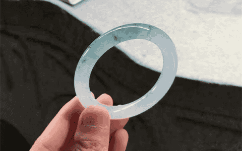 有哪些方法|怎么养翡翠手镯才能透亮
