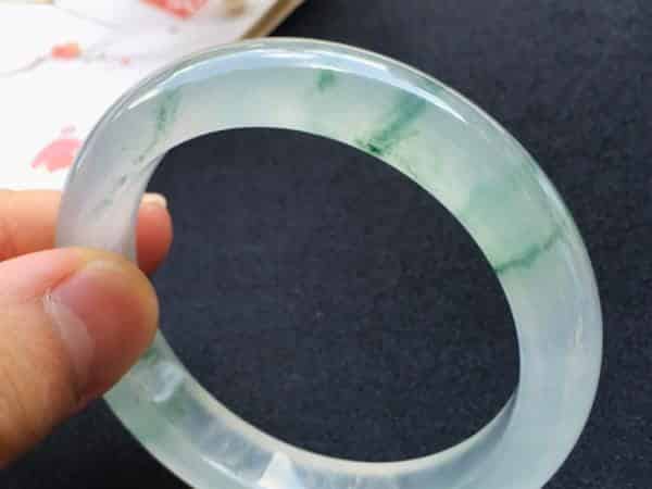 玉石含甲醛吗?(2022引荐玉石有甲醛成分吗)