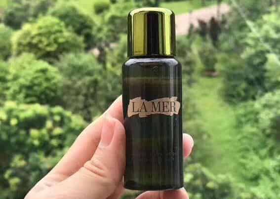 海蓝之谜精粹液会使皮肤变薄吗