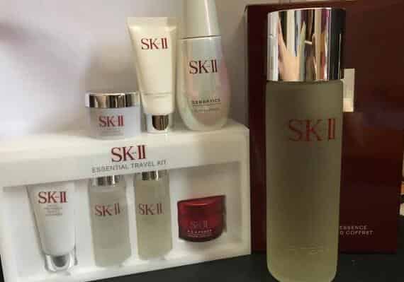 sk2神仙水能和小灯泡一起使用吗
