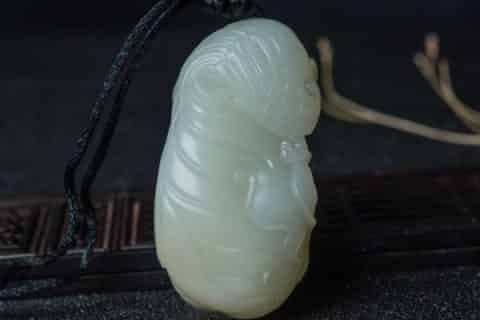 在河里能捡到玉石吗,河里能发现玉石吗?