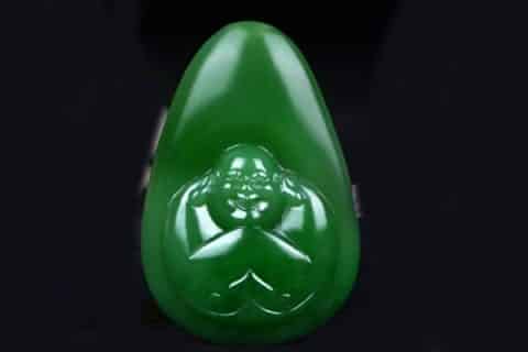 玉石是活的吗,玉石有没有灵性呢?