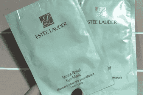 雅诗兰黛舒缓眼膜使用方法