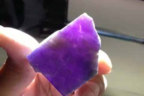 紫罗兰玉石值钱吗 紫罗兰玉石有价值吗