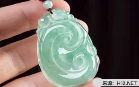 水种翡翠的价格是多少, 翡翠的价格由什么决定?
