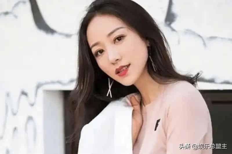 韩雪隐婚丈夫公开竟是他 韩雪的老公是谁