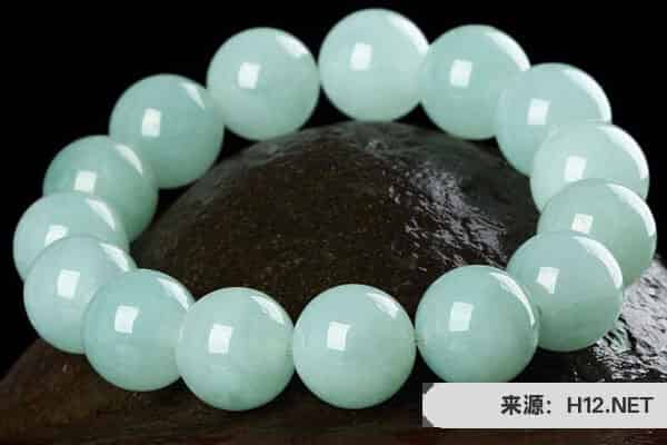 玉石手串贵吗 玉石手串多少钱